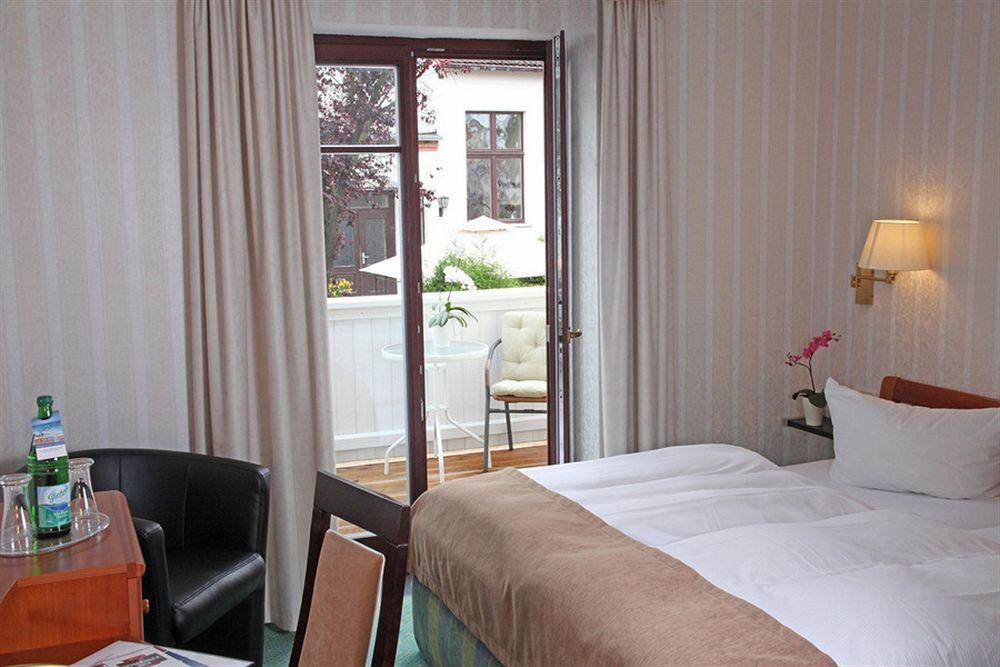 Hotel Doberaner Hof 3*